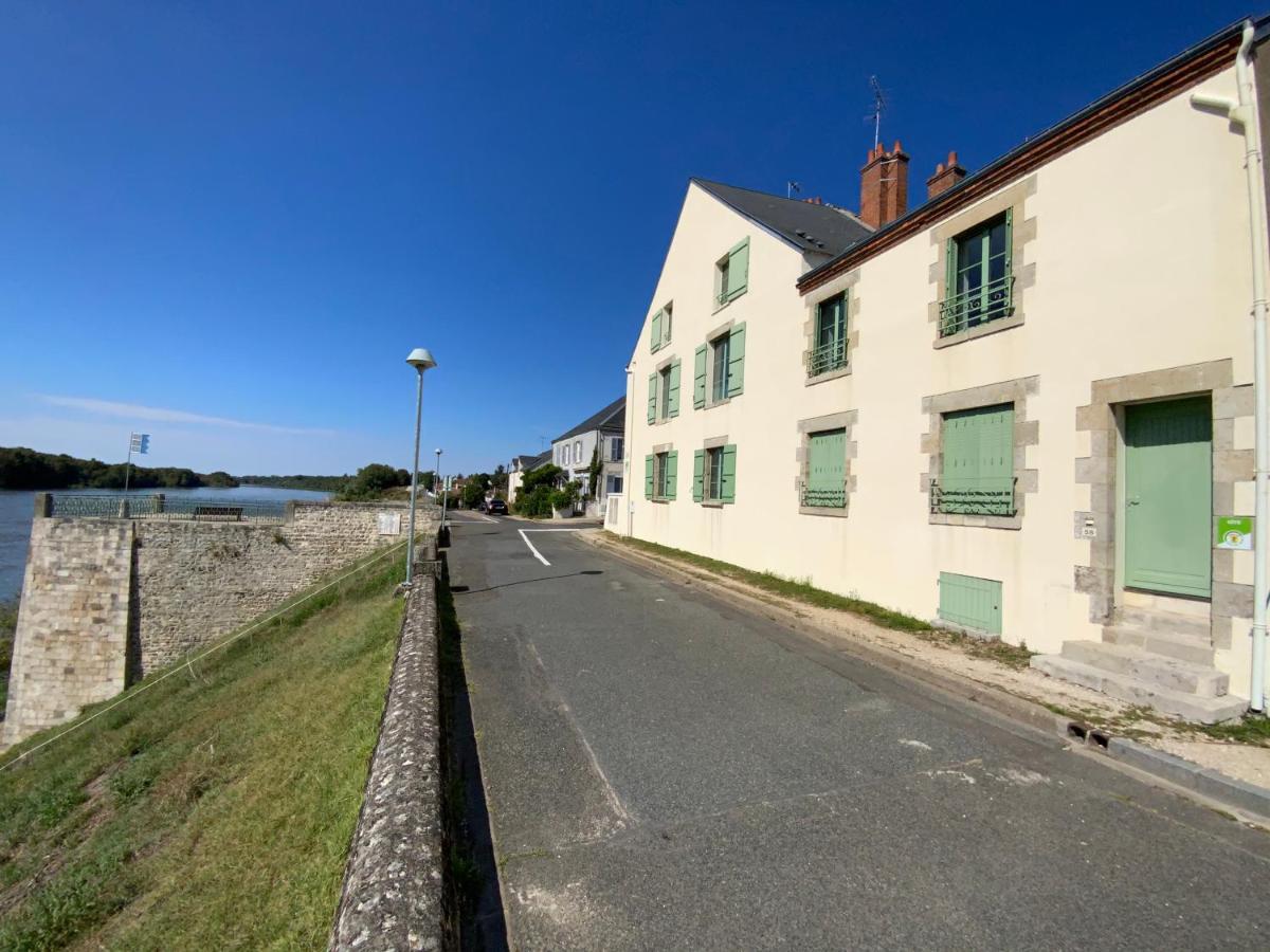 La Vue Loire Maison Saint-Denis-de lʼHôtel Eksteriør billede